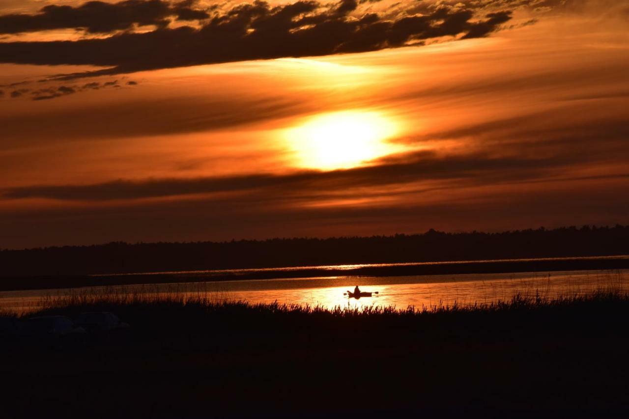 Rezydencja Nad Jeziorem Lebsko Leba Exteriér fotografie